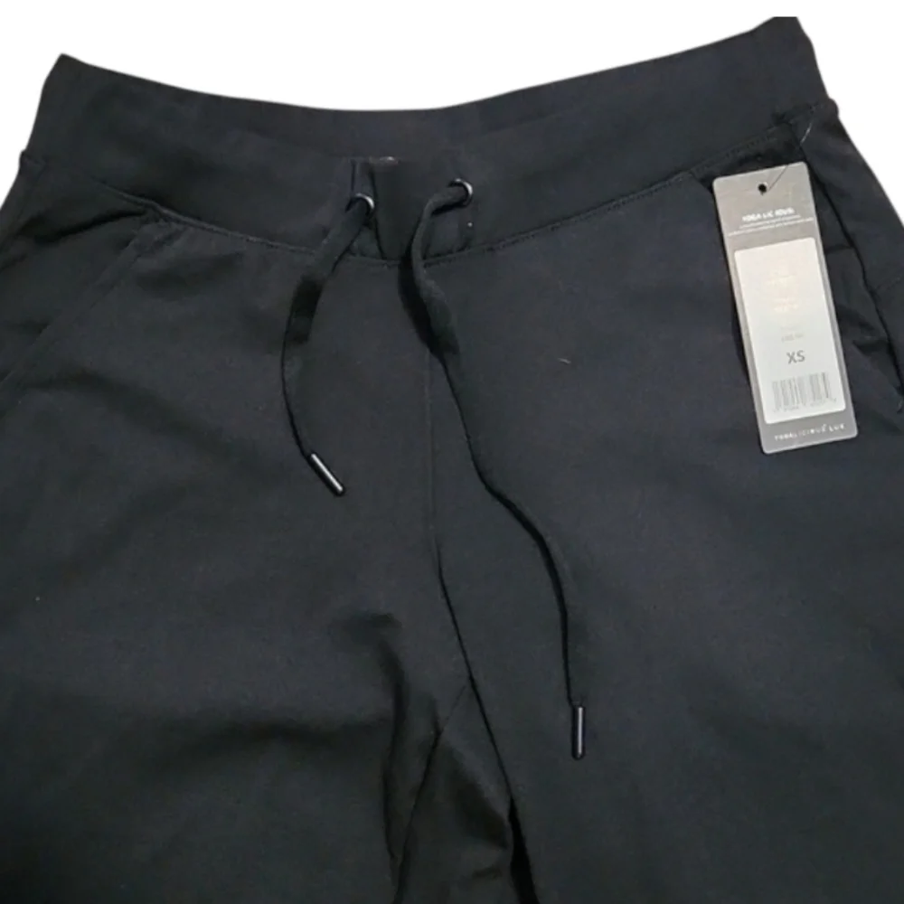 Yogalicious NWT Lux Black Activewear Leggings